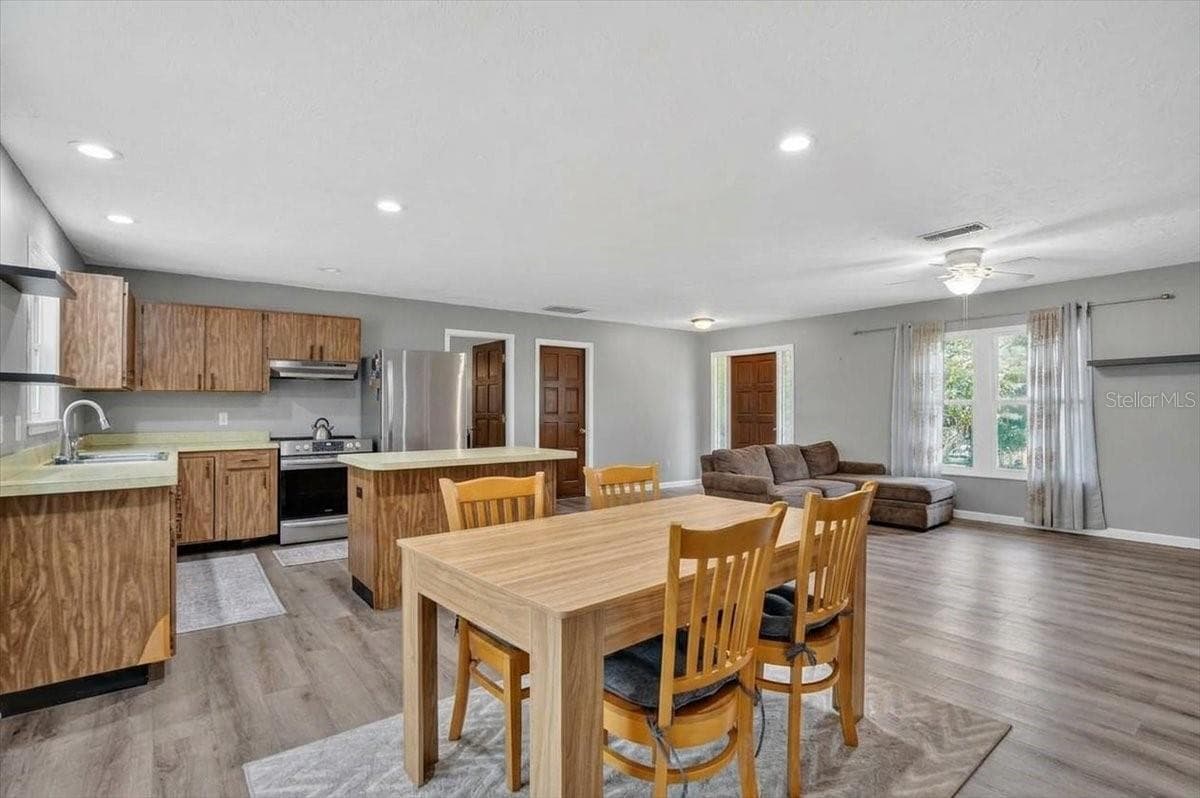Single Family Residence at 1870 MOVA ST, SARASOTA, photo 12 of 29