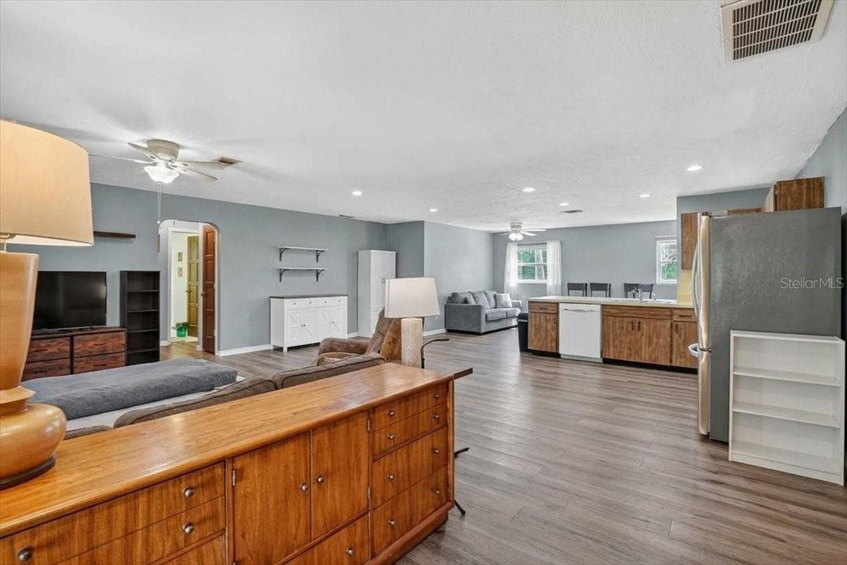 Single Family Residence at 1870 MOVA ST, SARASOTA, photo 22 of 29