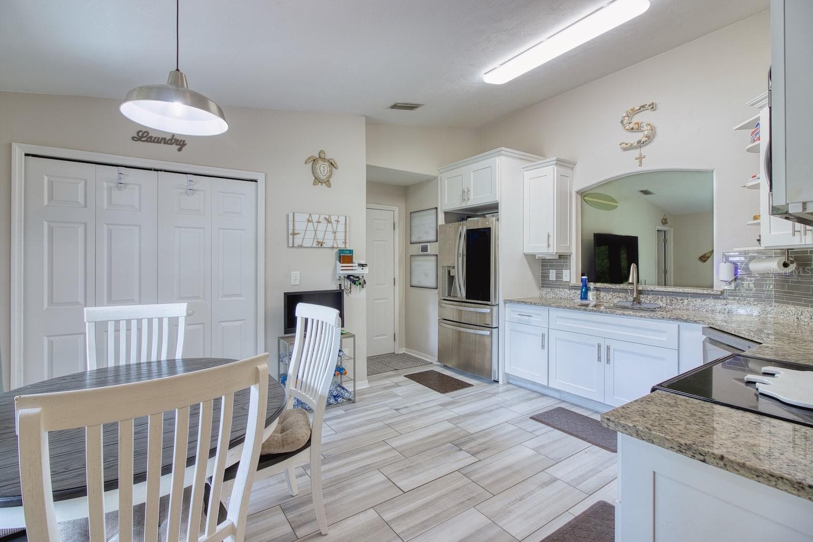 Single Family Residence at 27 SOUNDERS TRAIL CIR, ORMOND BEACH, photo 2 of 23