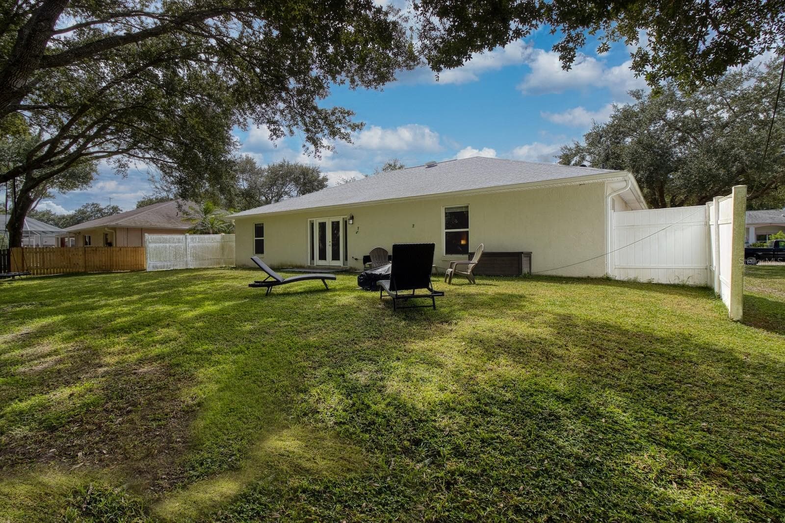 Single Family Residence at 27 SOUNDERS TRAIL CIR, ORMOND BEACH, photo 14 of 23