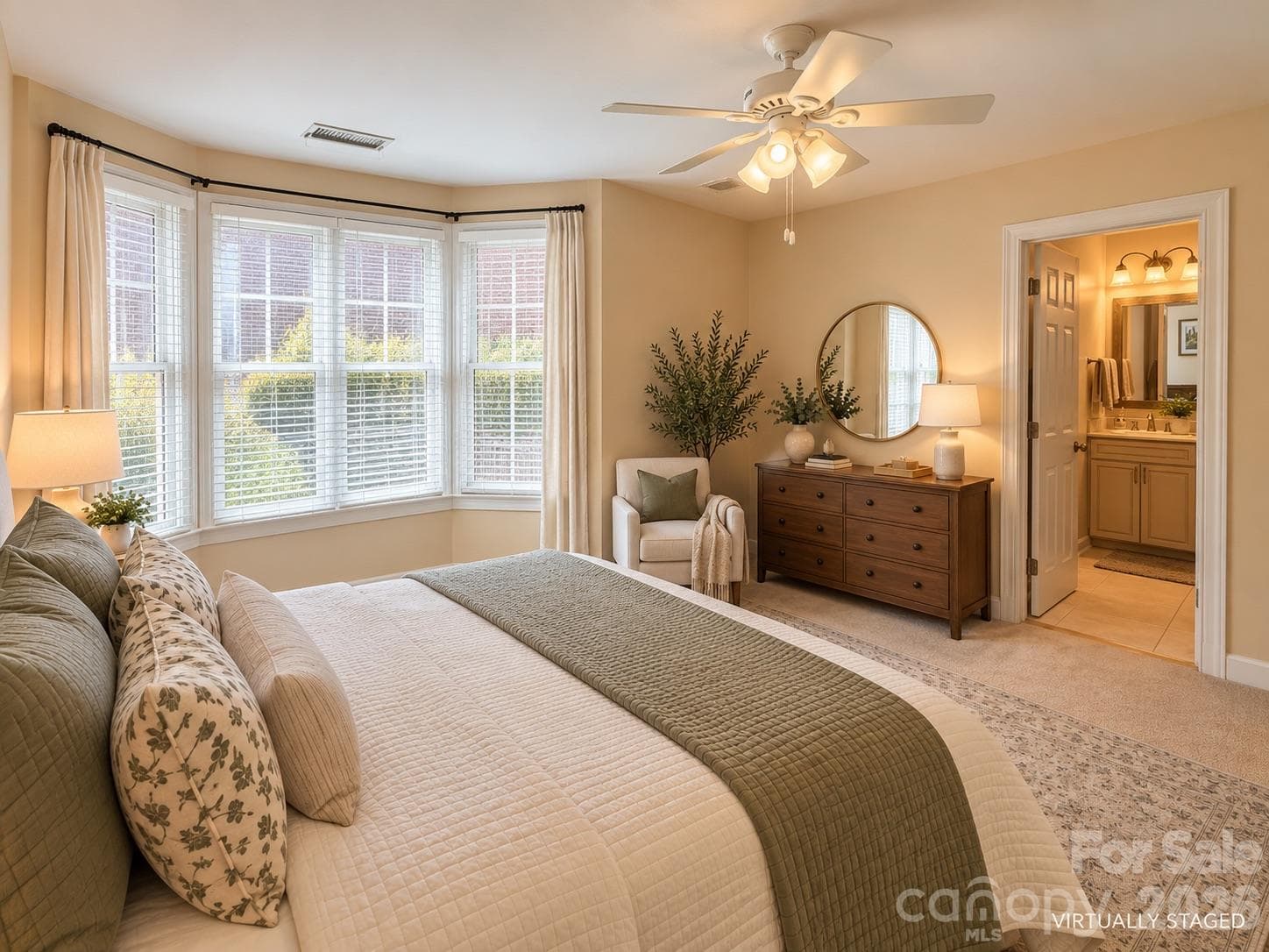 Townhouse at 968 Park Slope Drive, Charlotte, photo 8 of 16