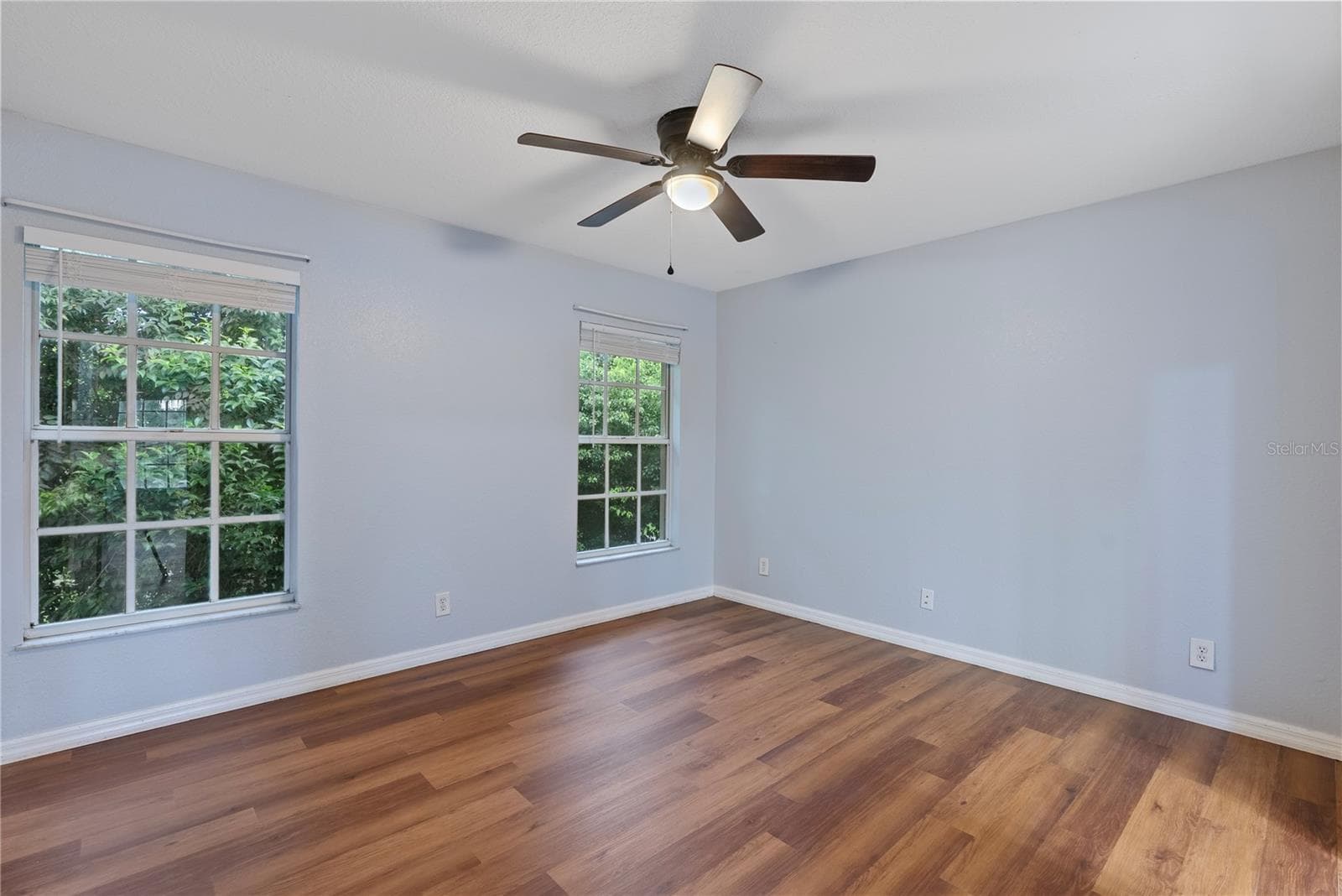Townhouse at 37314 EMBASSY PARK LN, DADE CITY, photo 13 of 21