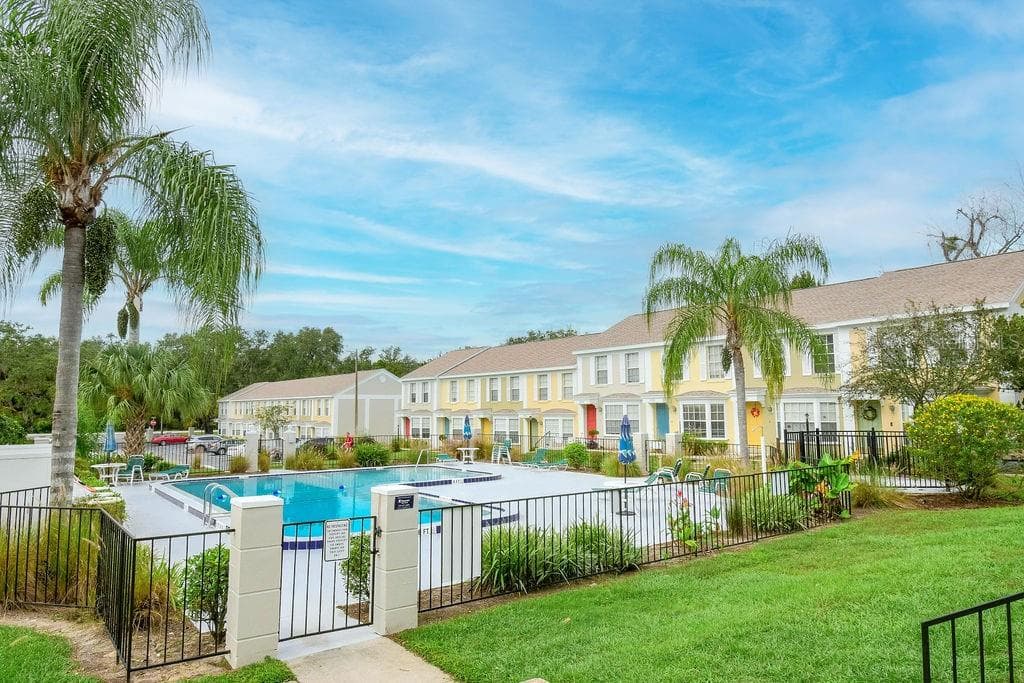 Townhouse at 37314 EMBASSY PARK LN, DADE CITY, photo 20 of 21