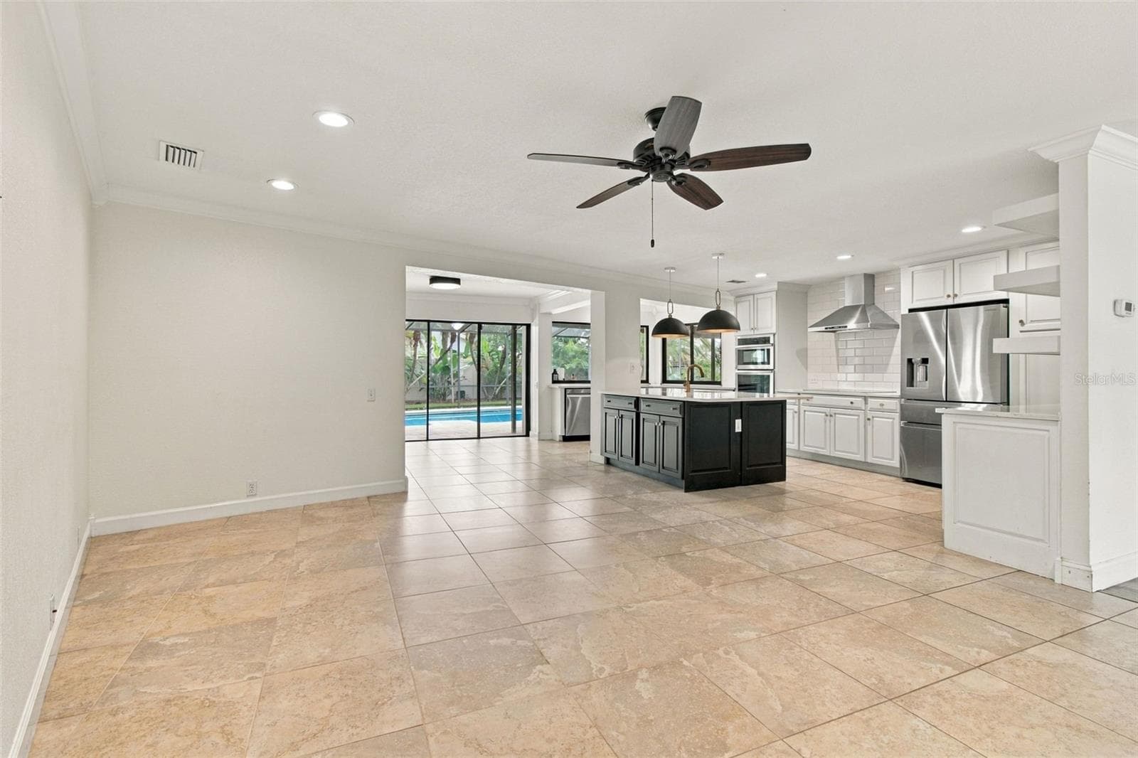 Single Family Residence at 4109 CROSSWATER DR, TAMPA, photo 11 of 63
