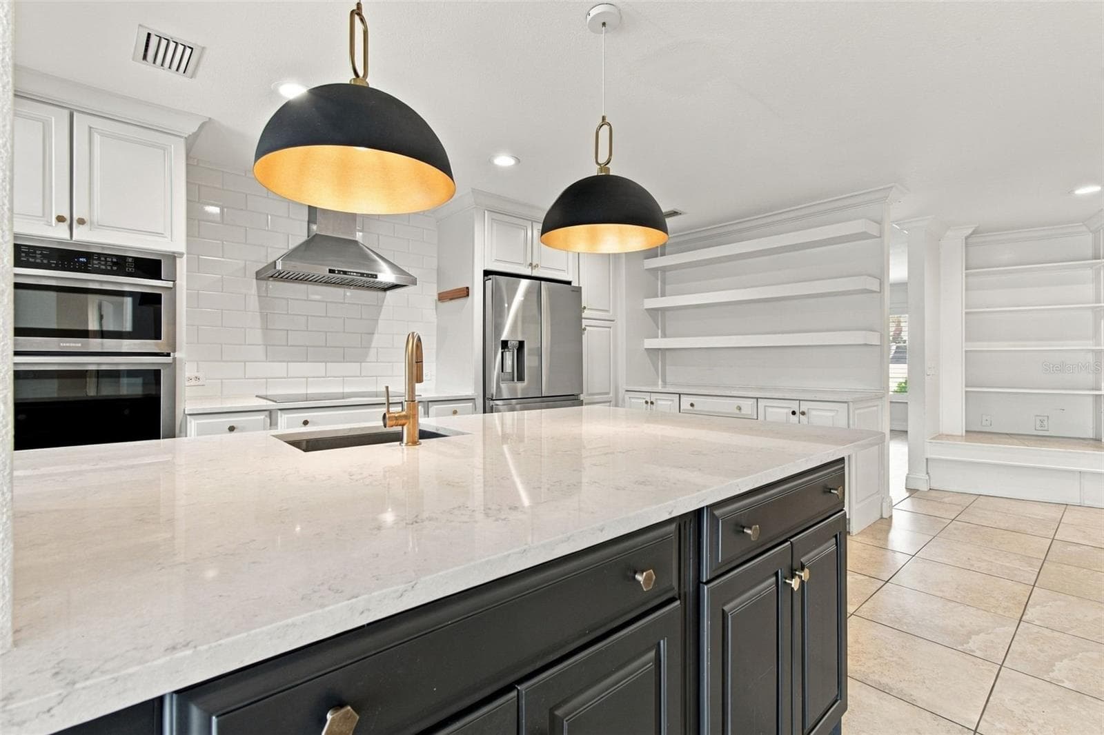 Single Family Residence at 4109 CROSSWATER DR, TAMPA, photo 13 of 63