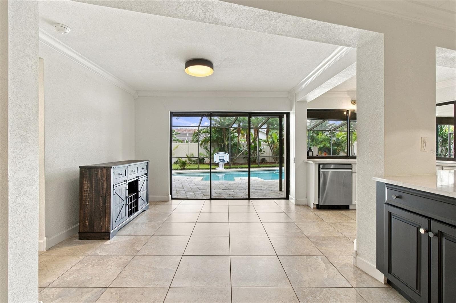 Single Family Residence at 4109 CROSSWATER DR, TAMPA, photo 16 of 63