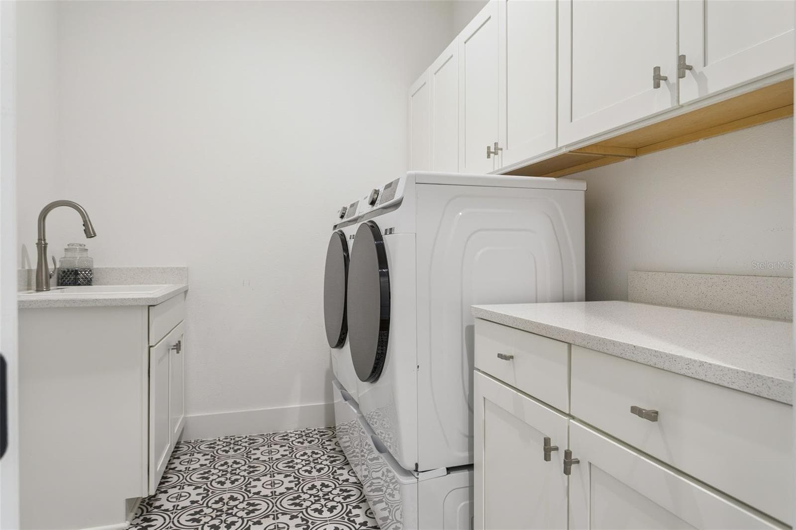 upstairs laundry room - 3513 W TACON ST, TAMPA