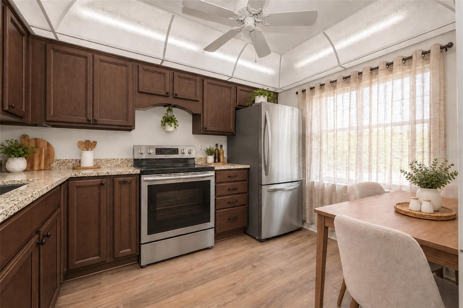 virtually staged - 2119 ELM ST #103, DUNEDIN