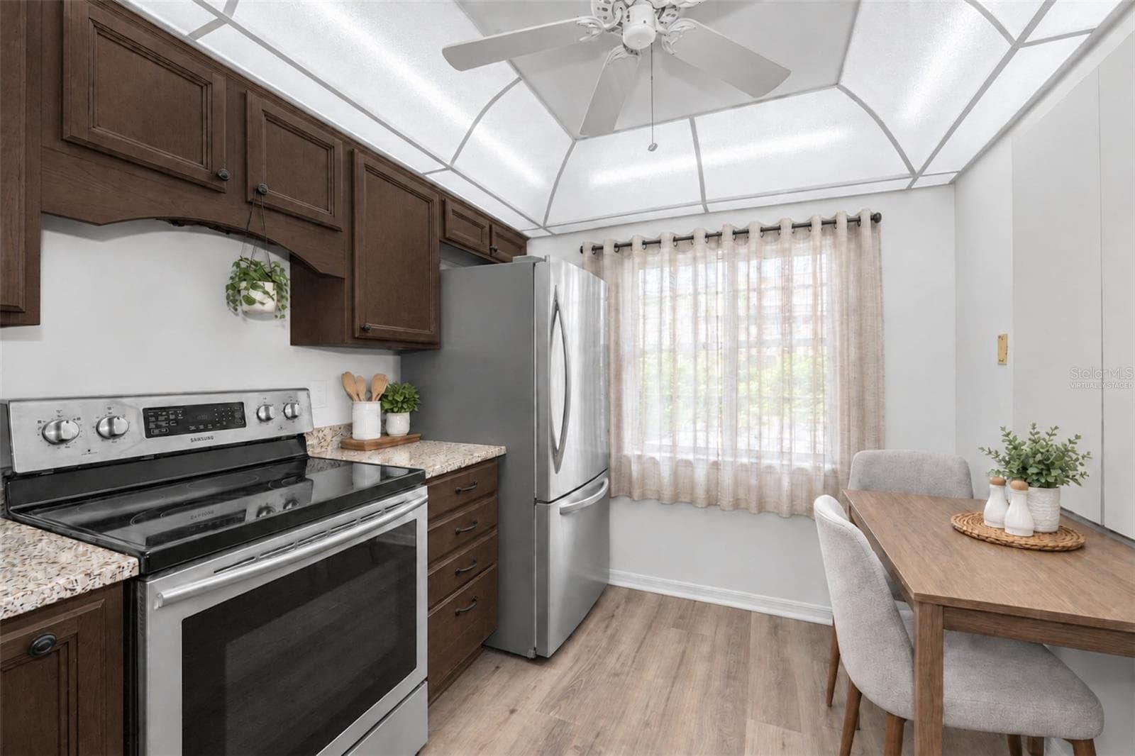 virtually staged - 2119 ELM ST #103, DUNEDIN