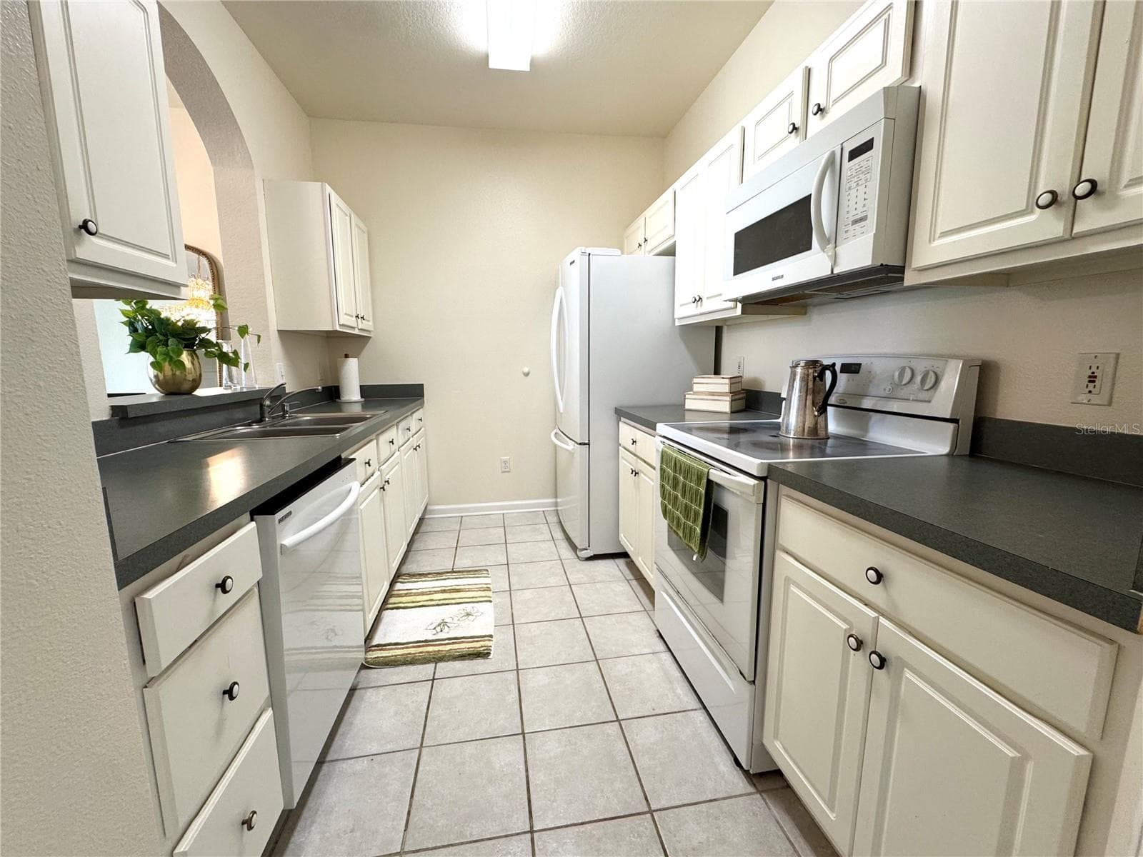 Condominium at 13524 TURTLE MARSH LOOP #627, ORLANDO, photo 3 of 22
