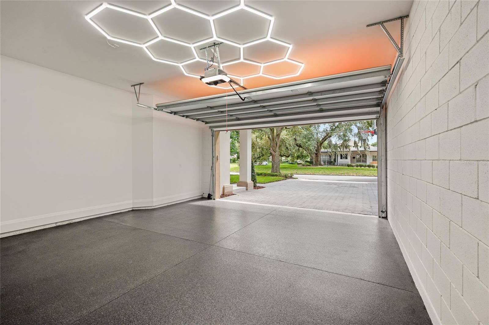 Single Family Residence at 7 W NEW HAMPSHIRE ST, ORLANDO, photo 63 of 72