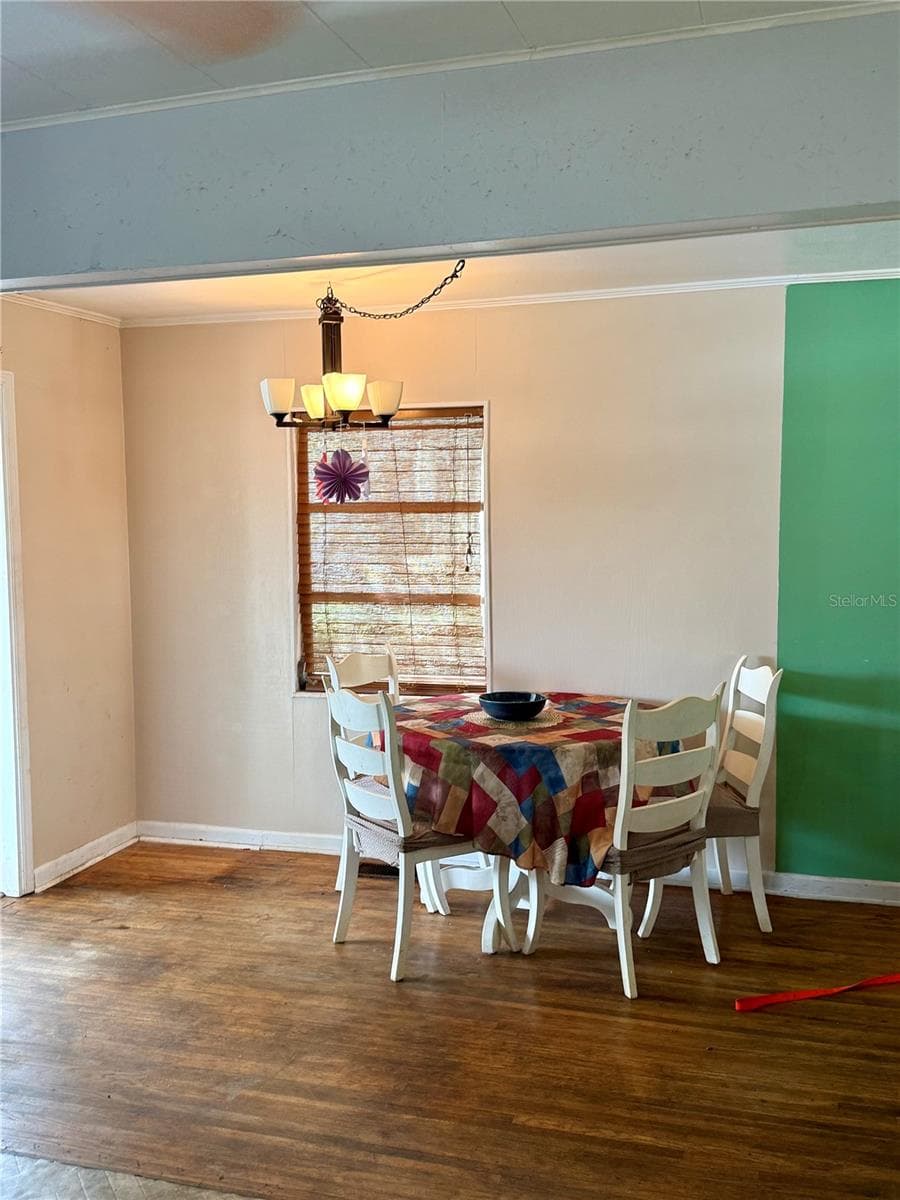 Dining area - 104 13TH ST SE, WINTER HAVEN