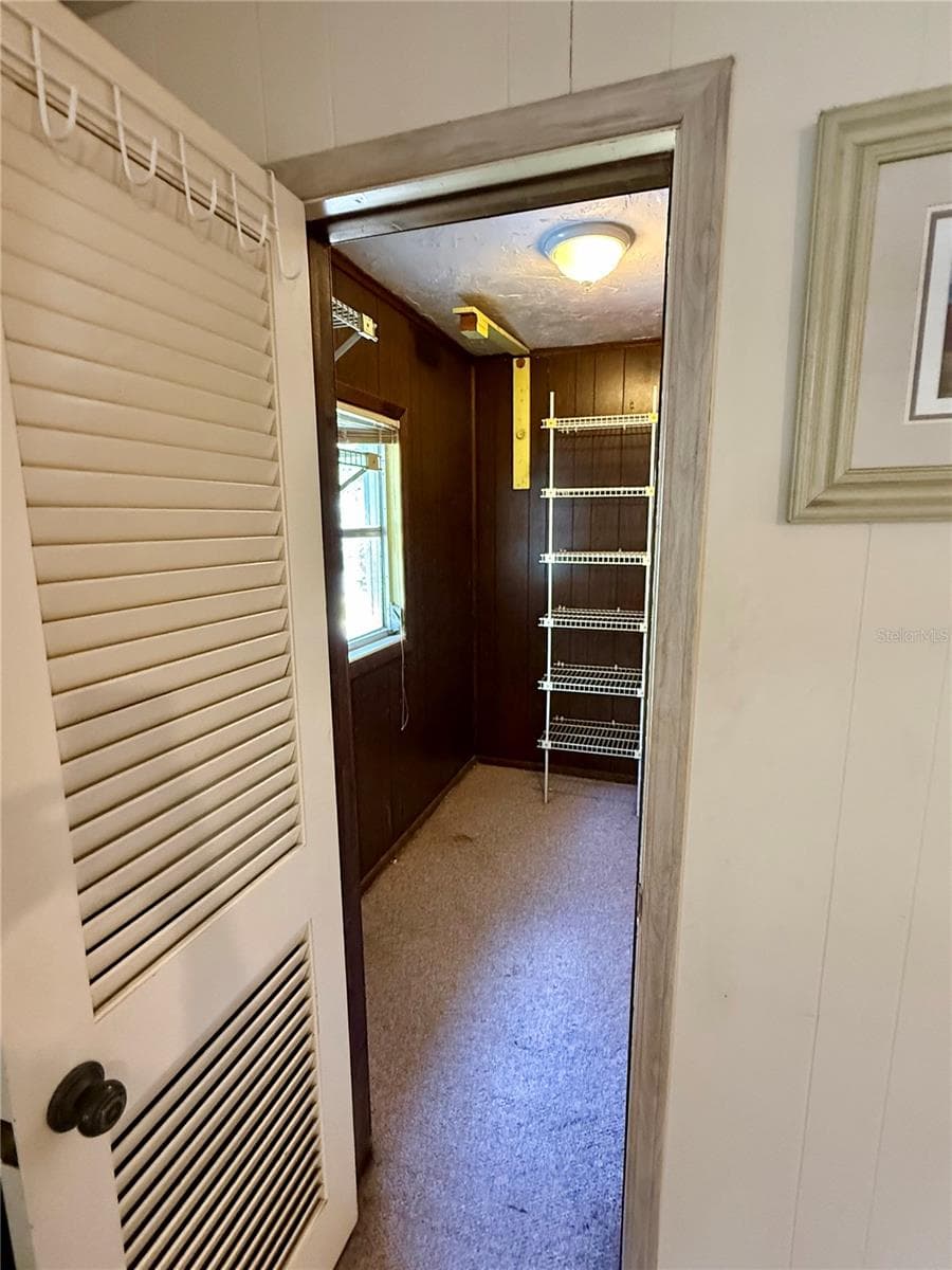 Primary Bedroom walk in closet - 104 13TH ST SE, WINTER HAVEN