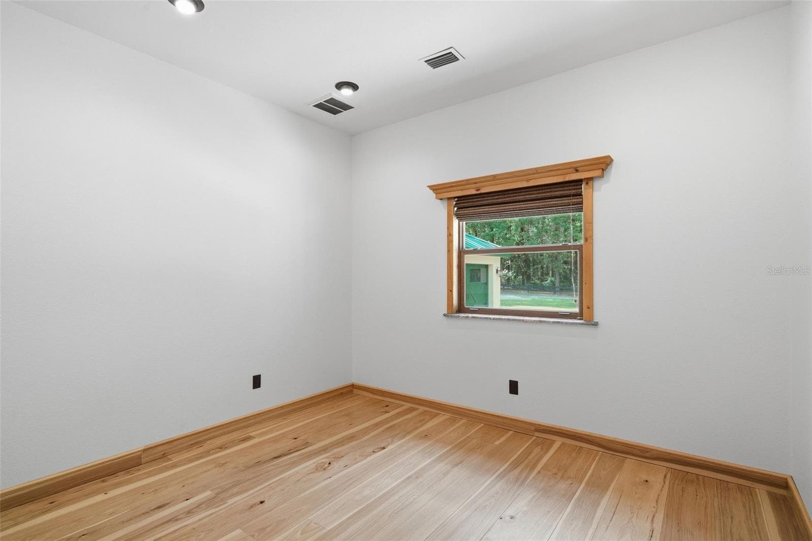 Single Family Residence at 3 CARRY BACK RD, OCALA, photo 17 of 85