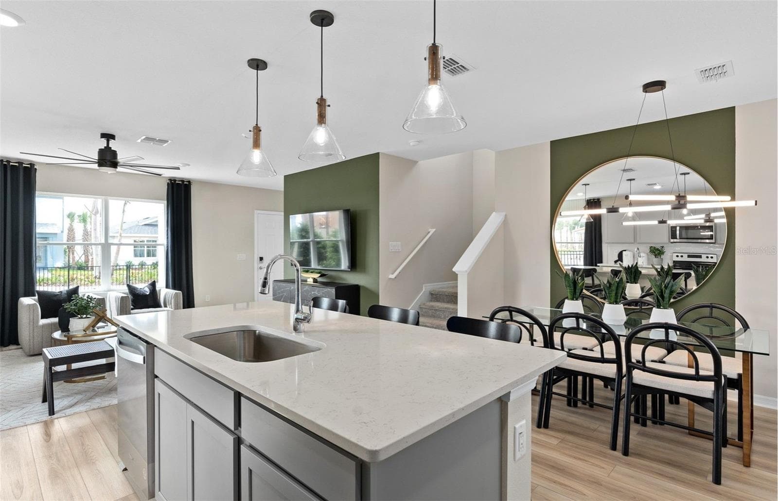 Model Home Design Only. Pictures and furnishings are for illustrative purposes only. Elevations, colors and options may vary. Furniture is for model home staging only. - 10256 AURORA VIEW ALLEY, ORLANDO