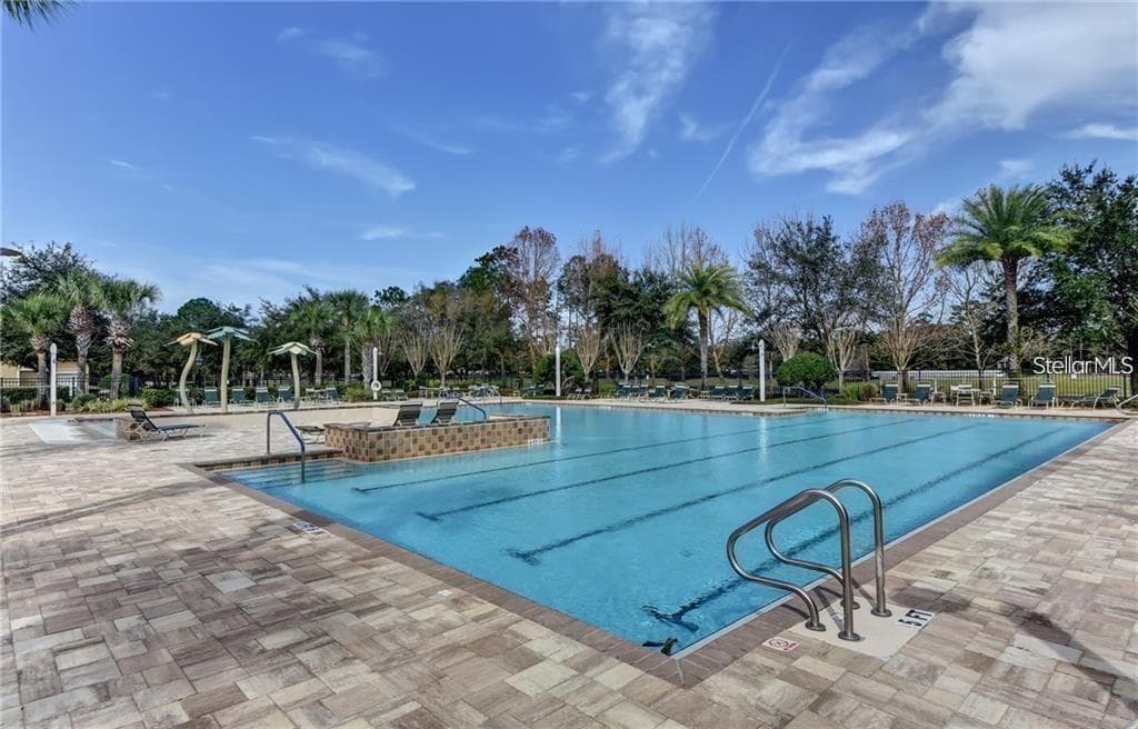 Single Family Residence at 612 RAVENSHILL WAY, DELAND, photo 12 of 20