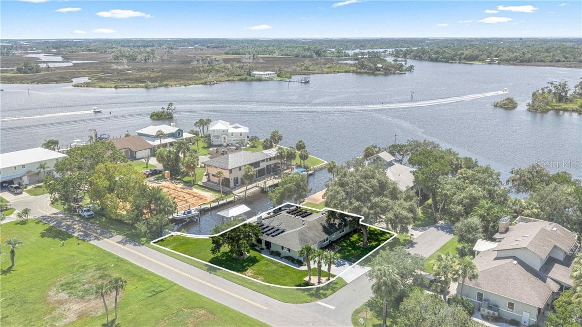 12014 W Dolphin CT, HOMOSASSA FL 34448
