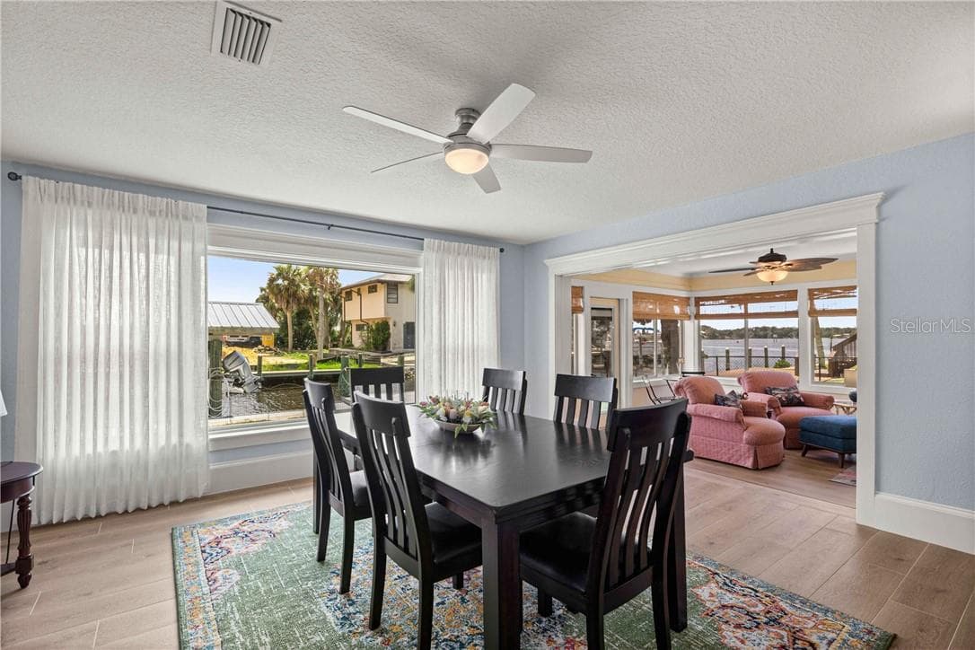 Single Family Residence at 12014 W Dolphin CT, HOMOSASSA FL 34448, photo 11 of 51