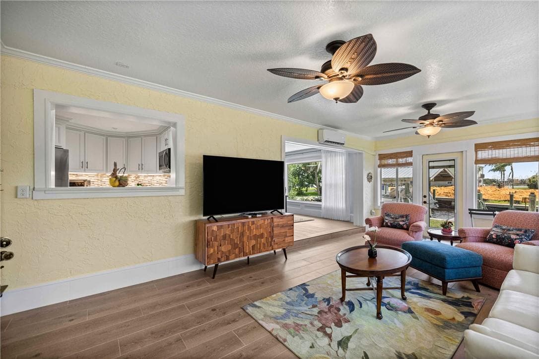 Single Family Residence at 12014 W Dolphin CT, HOMOSASSA FL 34448, photo 15 of 51