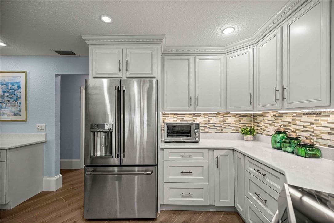 Single Family Residence at 12014 W Dolphin CT, HOMOSASSA FL 34448, photo 21 of 51