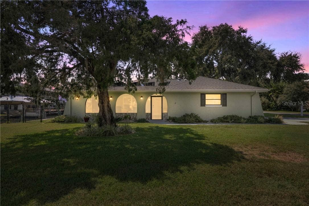 Single Family Residence at 12014 W Dolphin CT, HOMOSASSA FL 34448, photo 40 of 51
