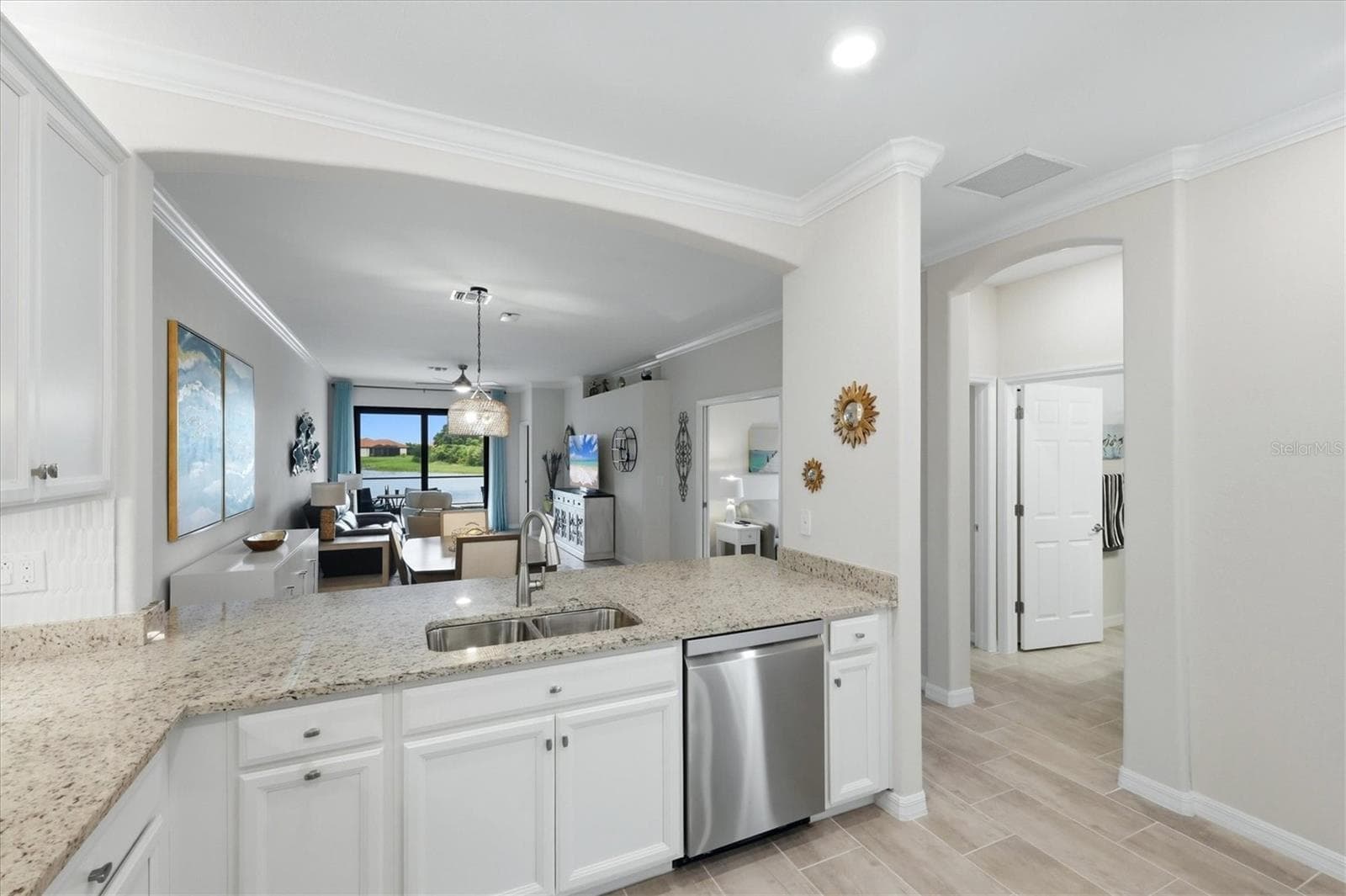 Villa at 24033 CANTERWOOD WAY, VENICE, photo 7 of 86