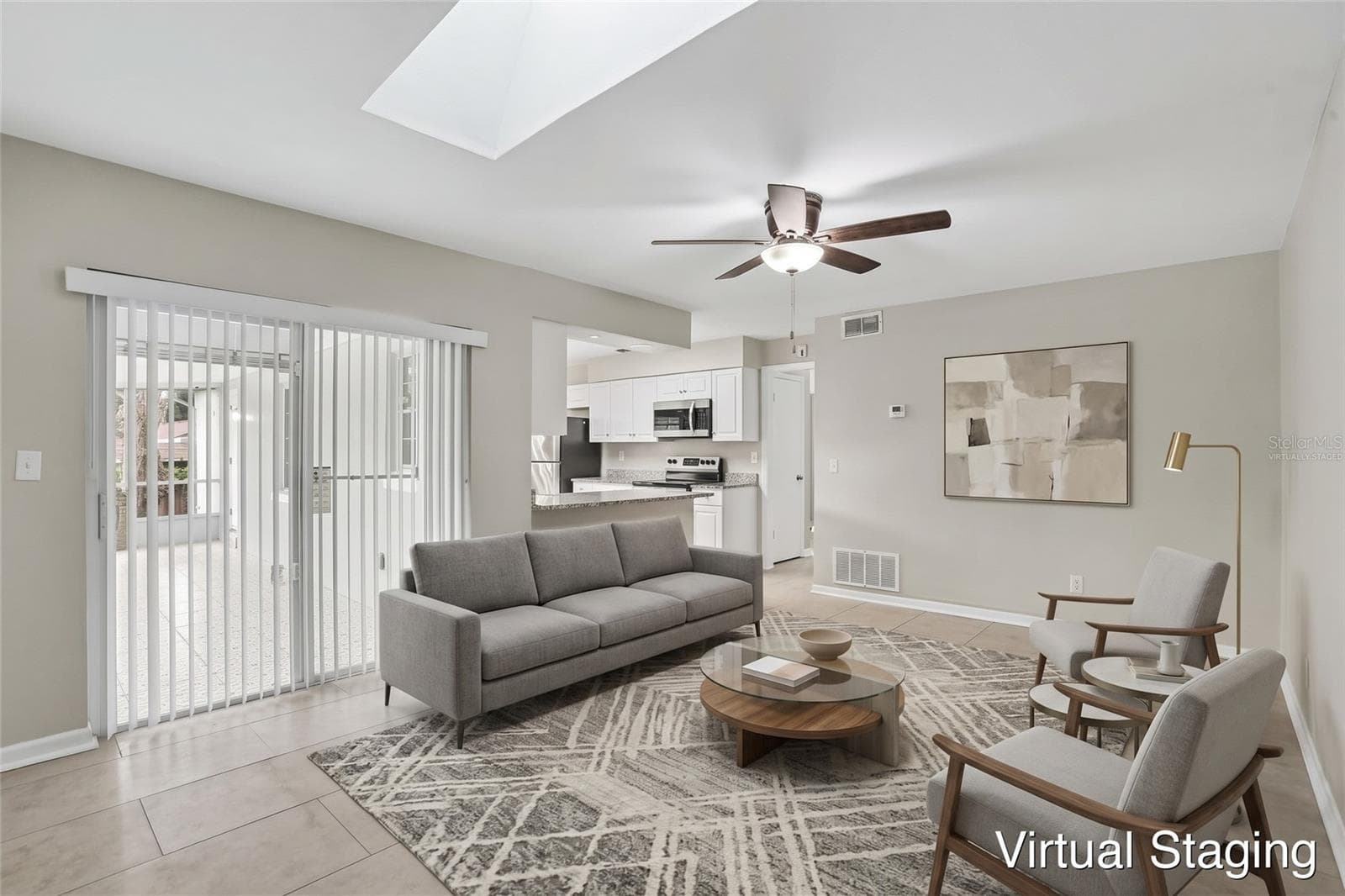 Virtually staged - 1909 SHANNONWOOD CT, BRANDON