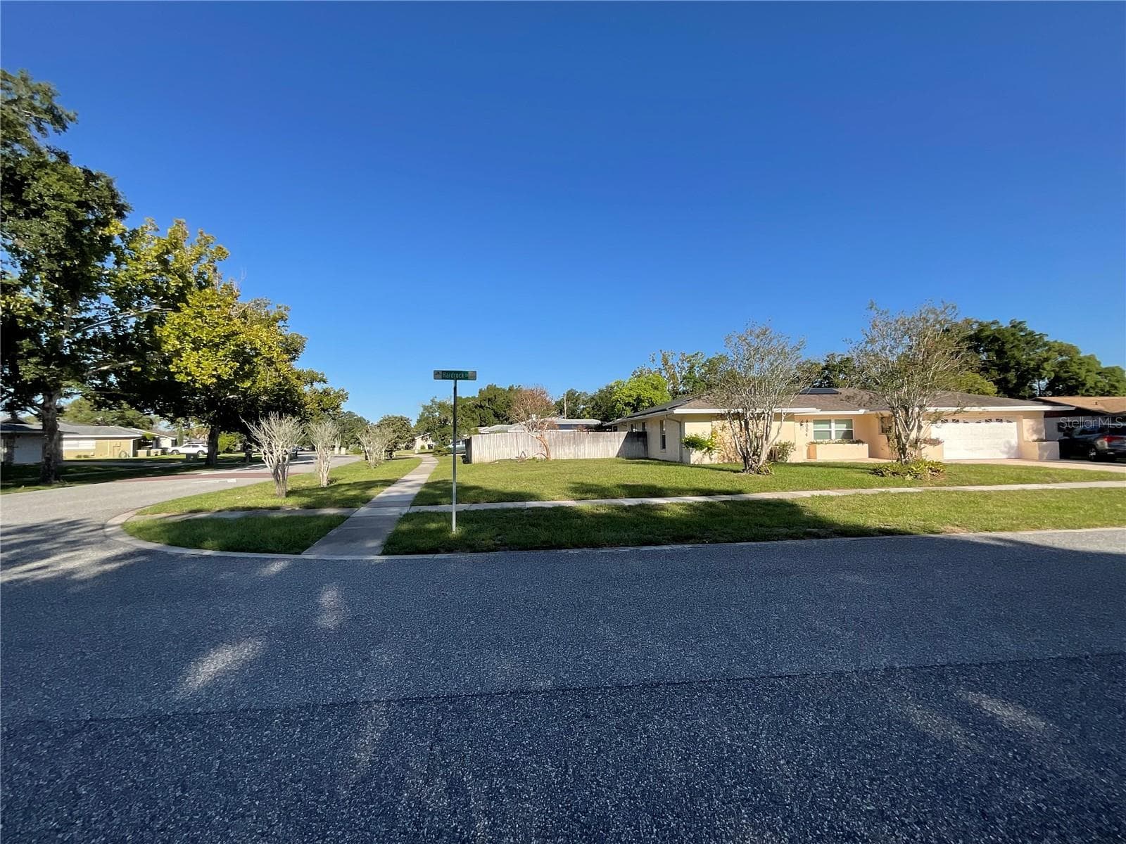 Single Family Residence at 6004 HARDROCK CIR, ORLANDO, photo 4 of 37