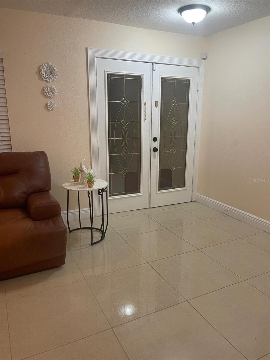 Single Family Residence at 6004 HARDROCK CIR, ORLANDO, photo 7 of 37
