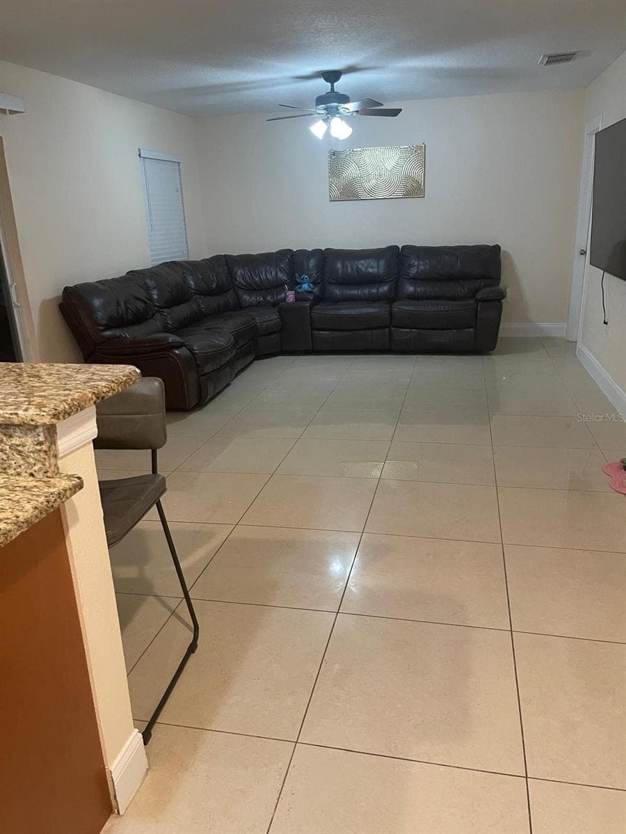 FAMILY - 6004 HARDROCK CIR, ORLANDO