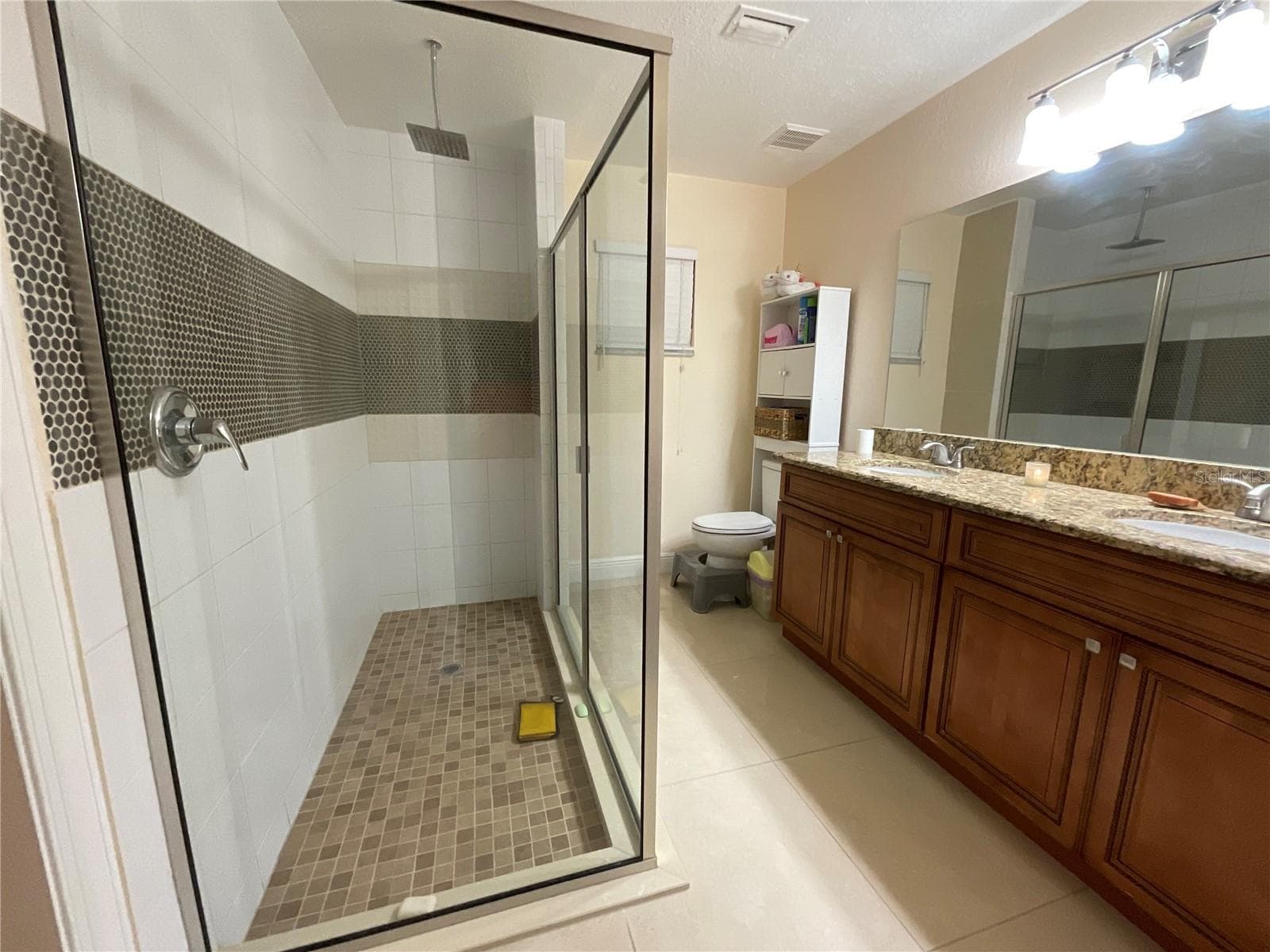 MASTER BATHROOM - 6004 HARDROCK CIR, ORLANDO