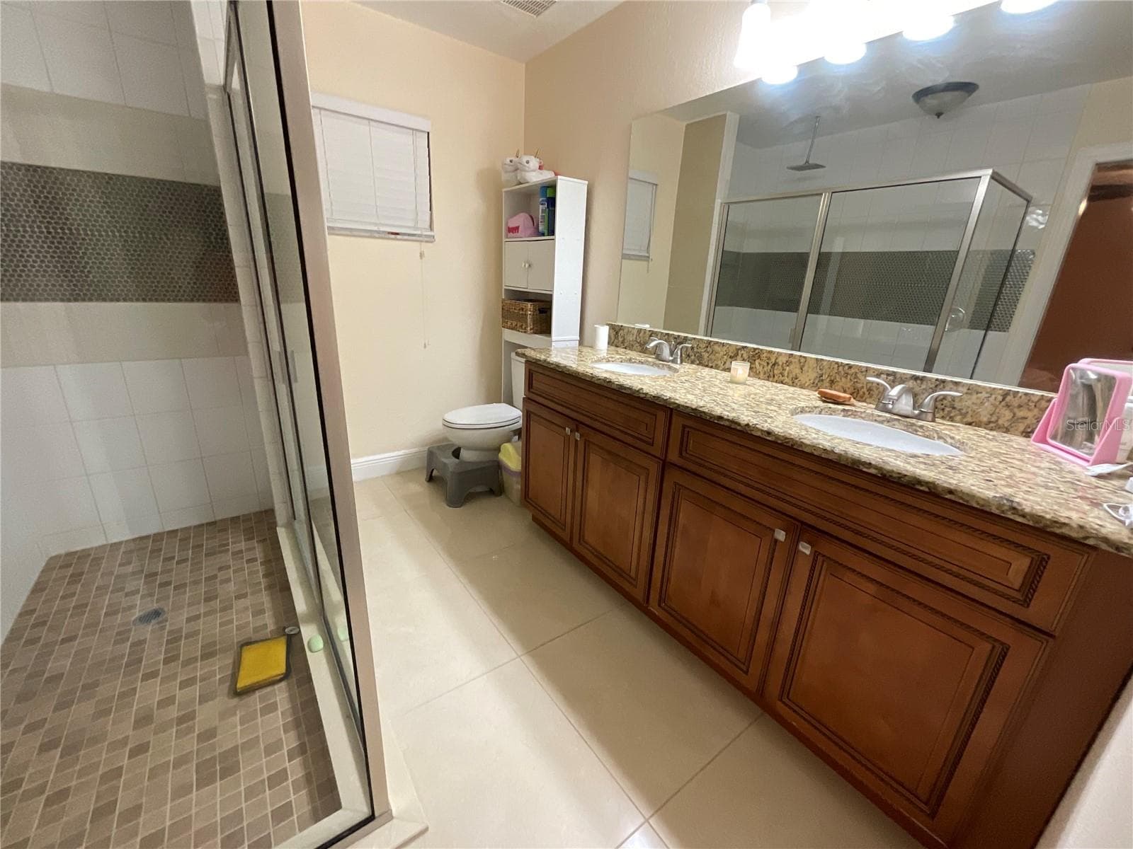 MASTER BATHROOM - 6004 HARDROCK CIR, ORLANDO