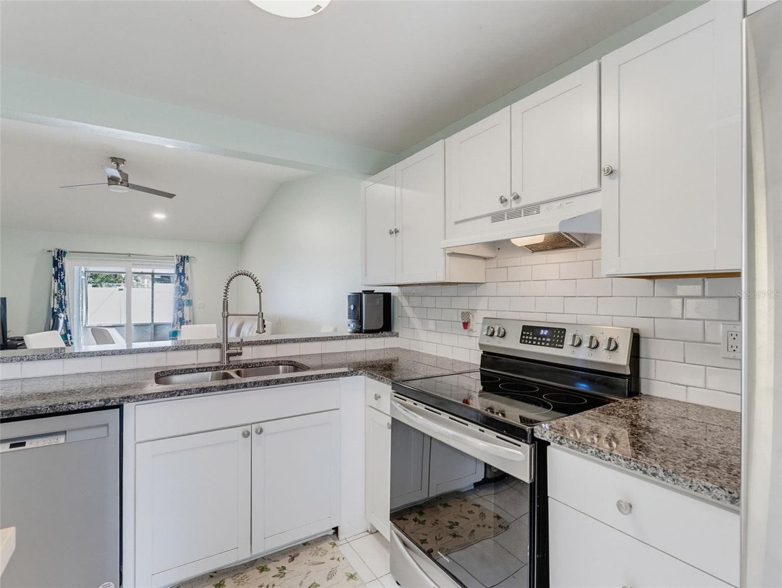 Villa at 345 PLYMOUTH ST, SAFETY HARBOR, photo 9 of 69