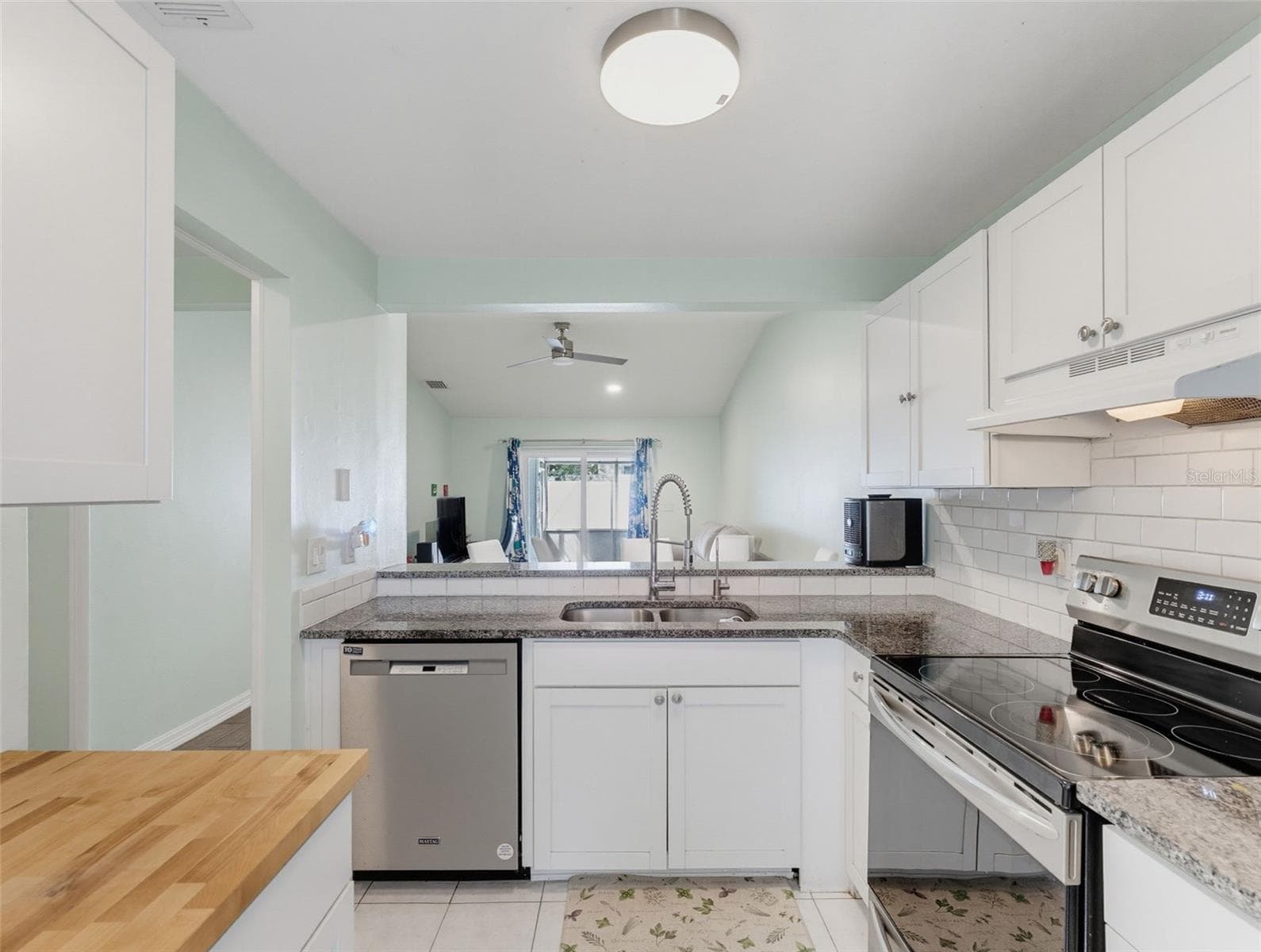 Villa at 345 PLYMOUTH ST, SAFETY HARBOR, photo 12 of 69