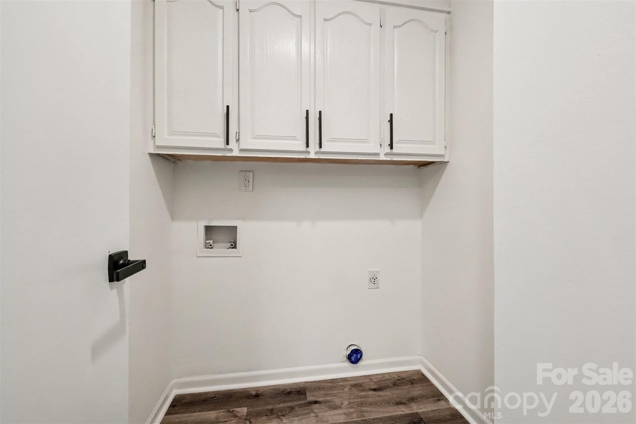 Single Family Residence at 6524 Pine Forest Drive, York, photo 16 of 36