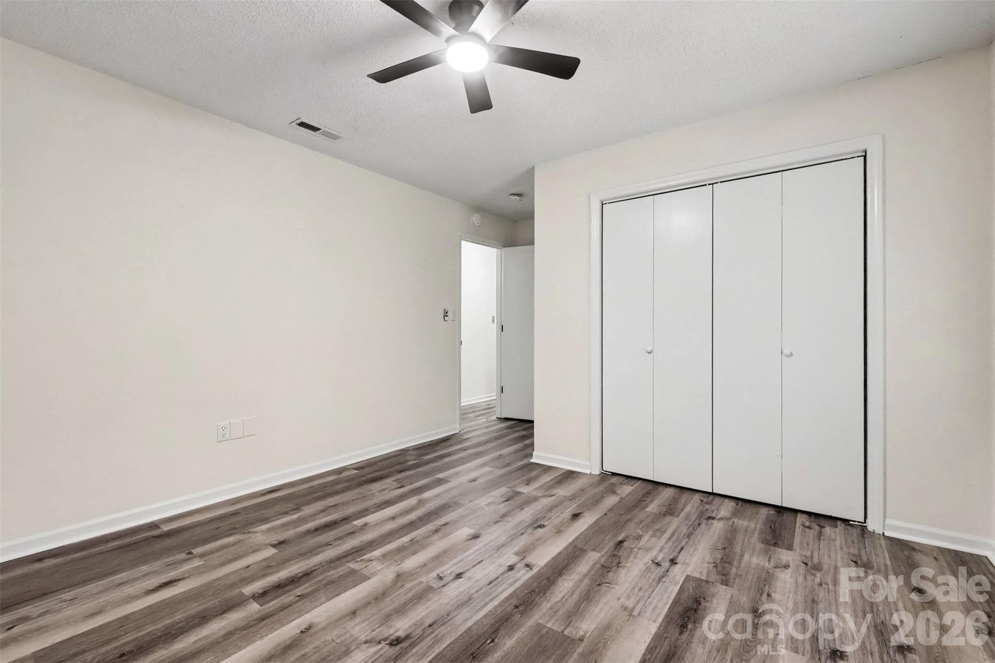 Single Family Residence at 6524 Pine Forest Drive, York, photo 23 of 36