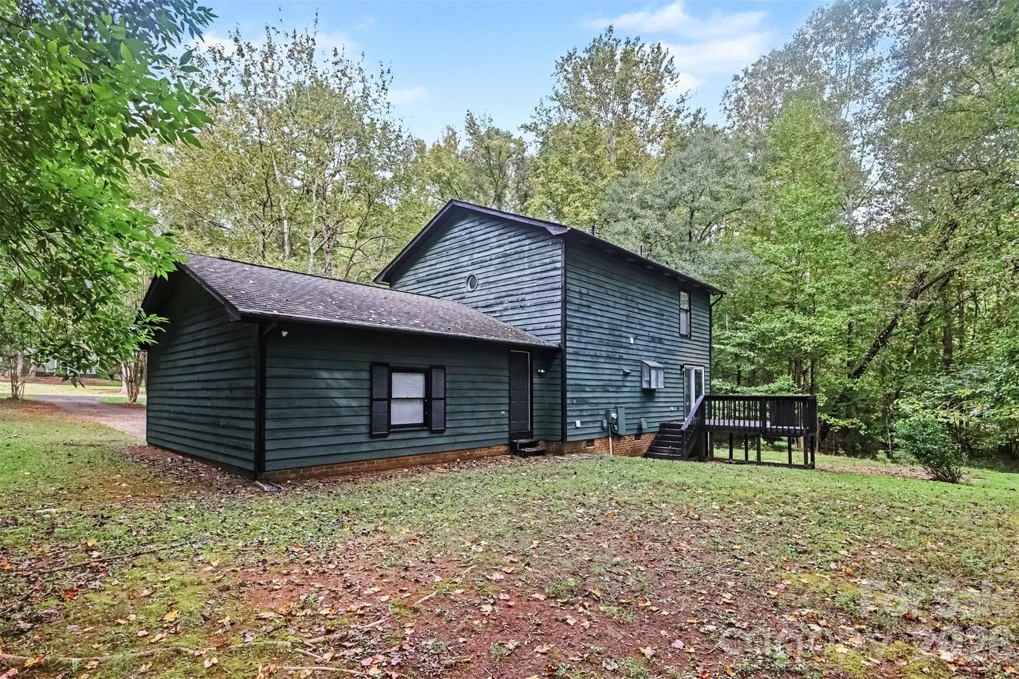 Single Family Residence at 6524 Pine Forest Drive, York, photo 29 of 36