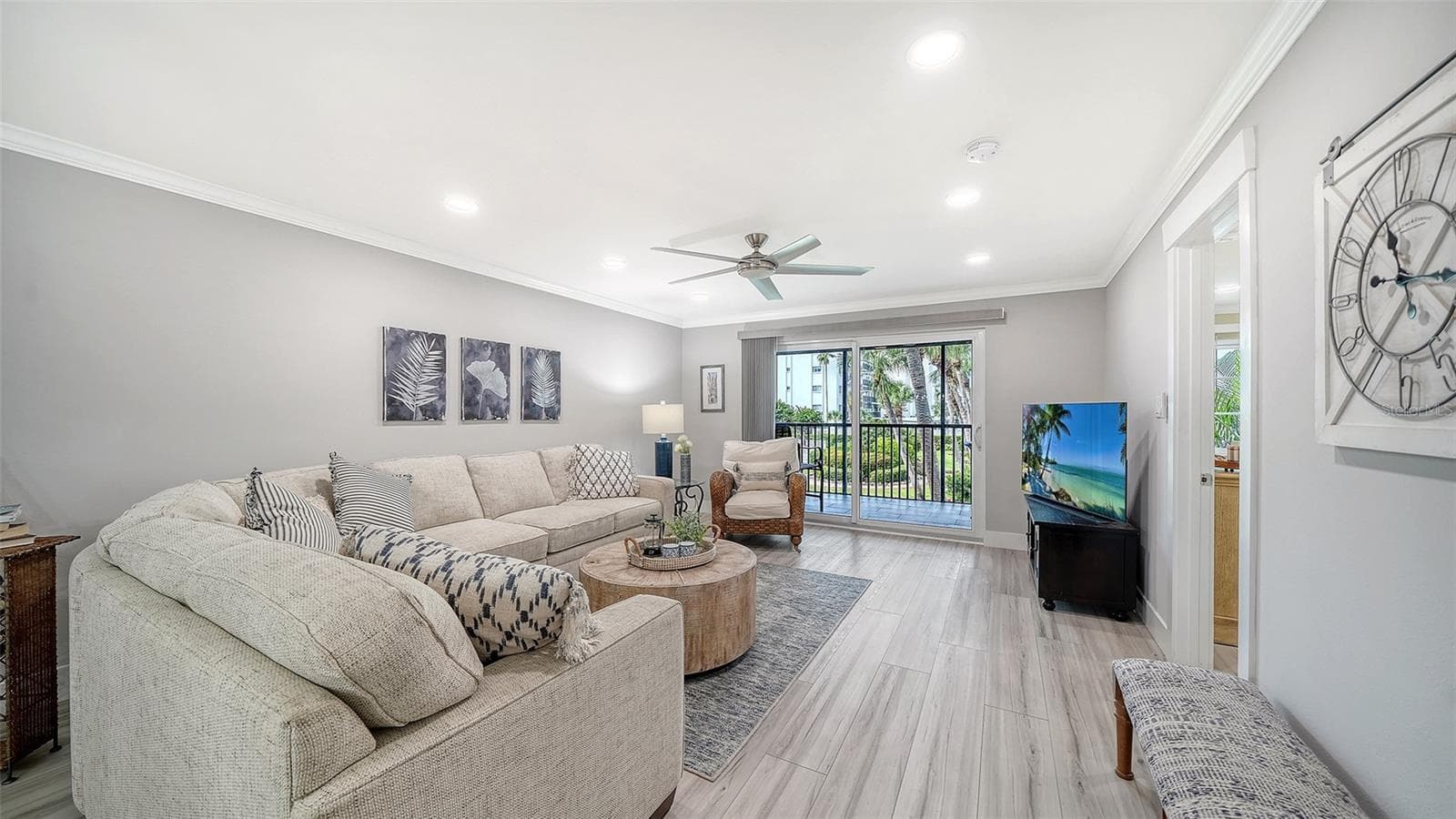 Condominium at 5600 BEACH WAY DR #207, SARASOTA, photo 7 of 34