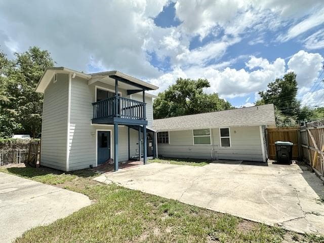 Half Duplex at 7803 ROSE AVE #B, ORLANDO, photo 2 of 14