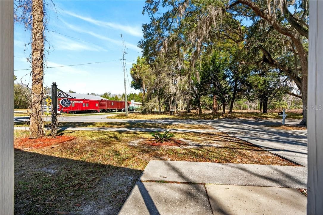 Single Family Residence at 110 NE Crystal ST, CRYSTALRIVER FL 34428, Crystal River, photo 6 of 38