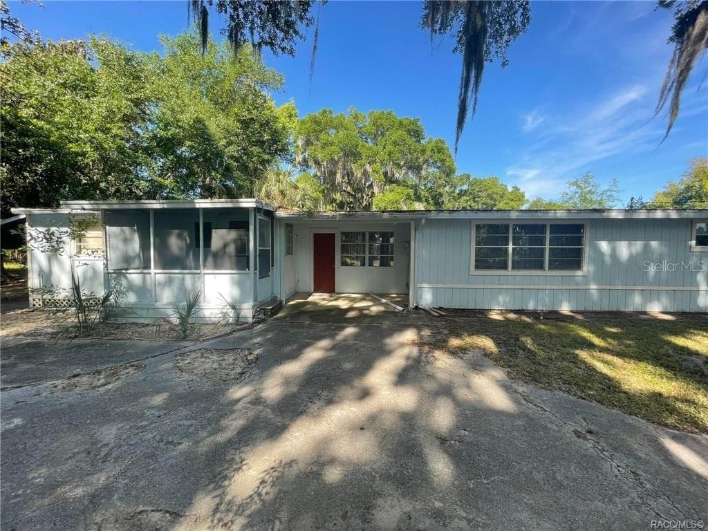 120 NW Magnolia CIR, CRYSTALRIVER FL 34428