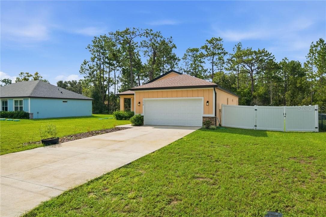 Single Family Residence at 3658 W Lappula LN, DUNNELLON FL 34433, Dunnellon, photo 3 of 56