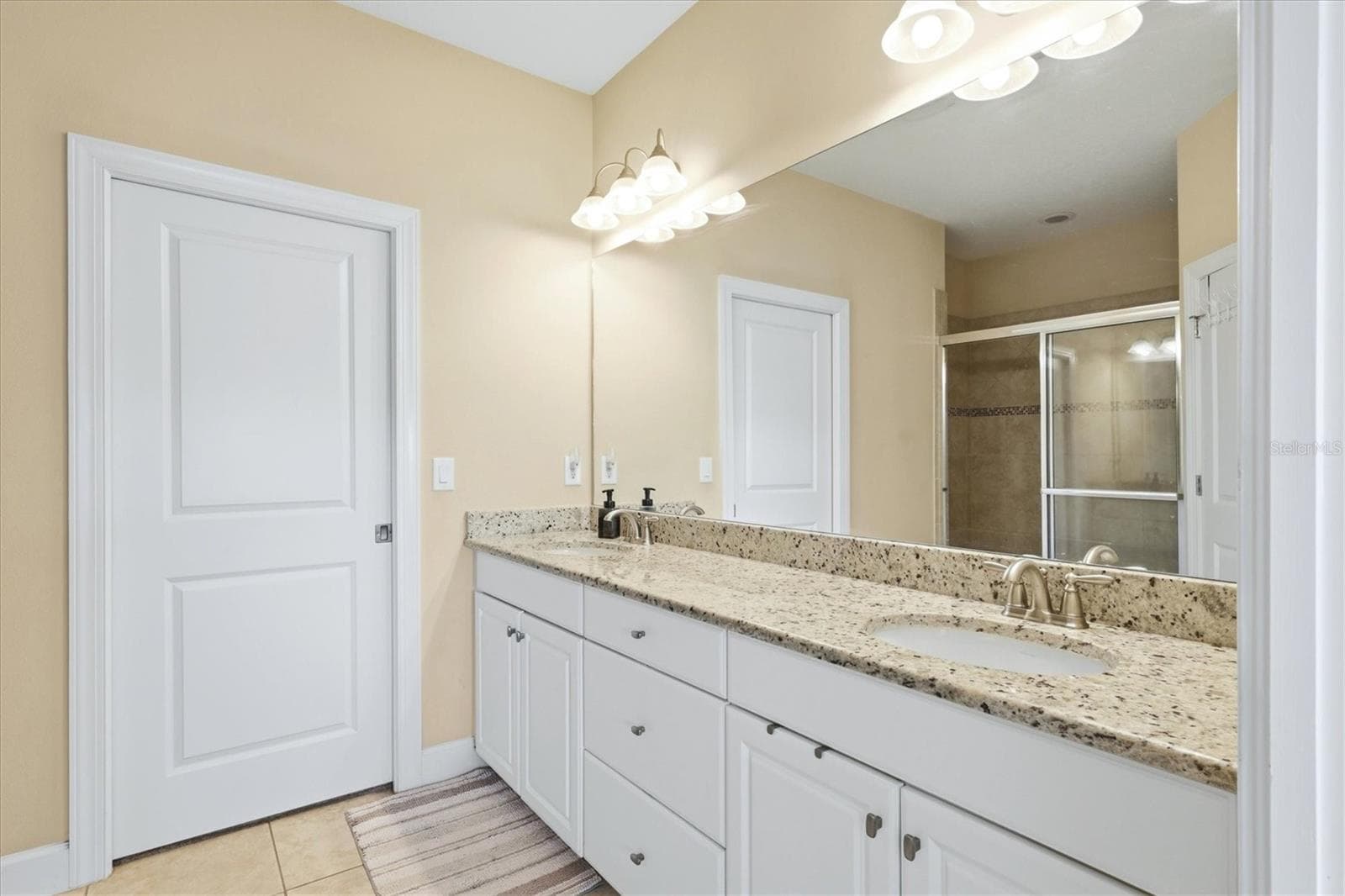 Primary en-suite, double vanities - 4705 STAFFORD CT, PALMETTO