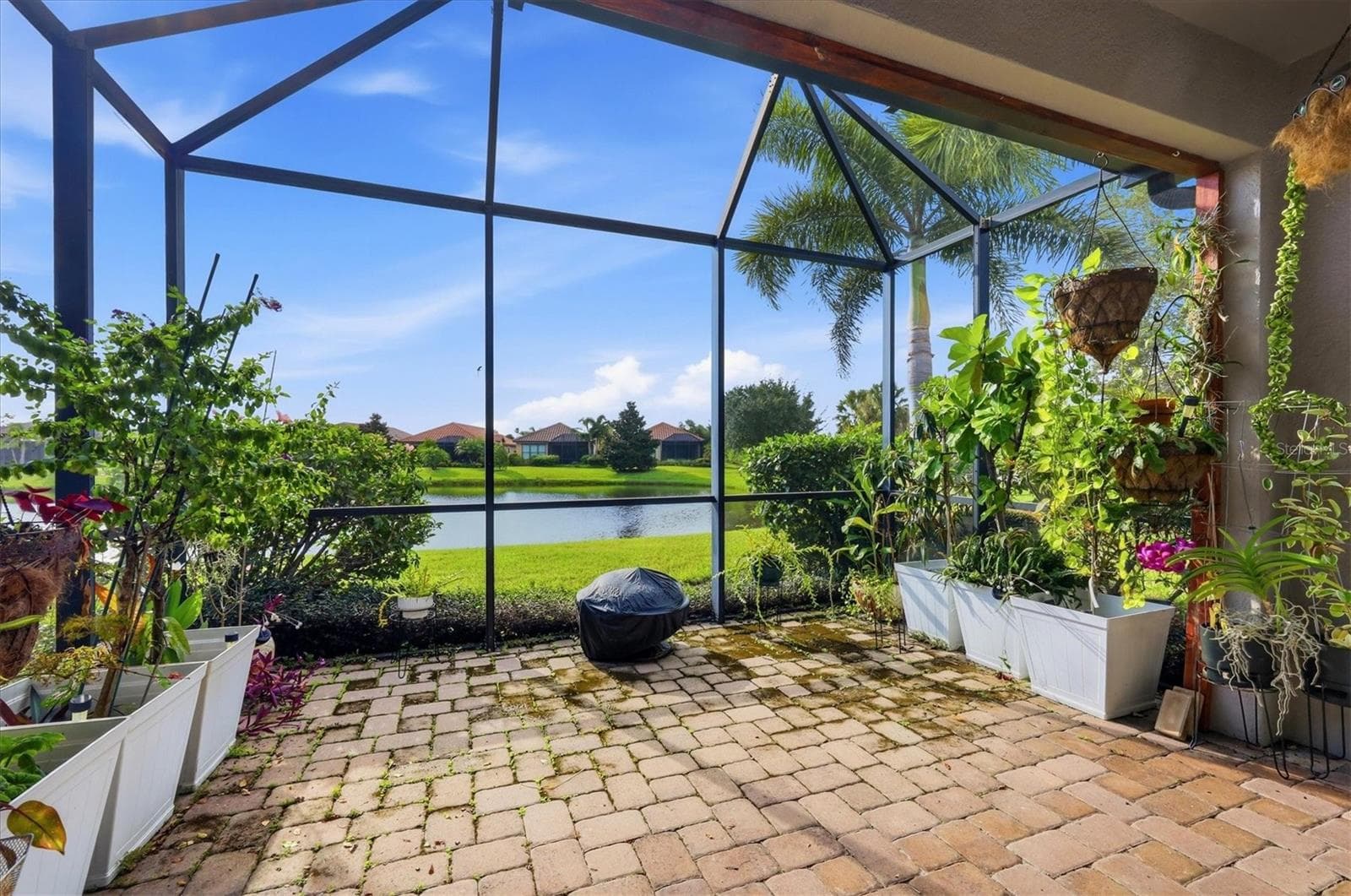 Pond views - 4705 STAFFORD CT, PALMETTO
