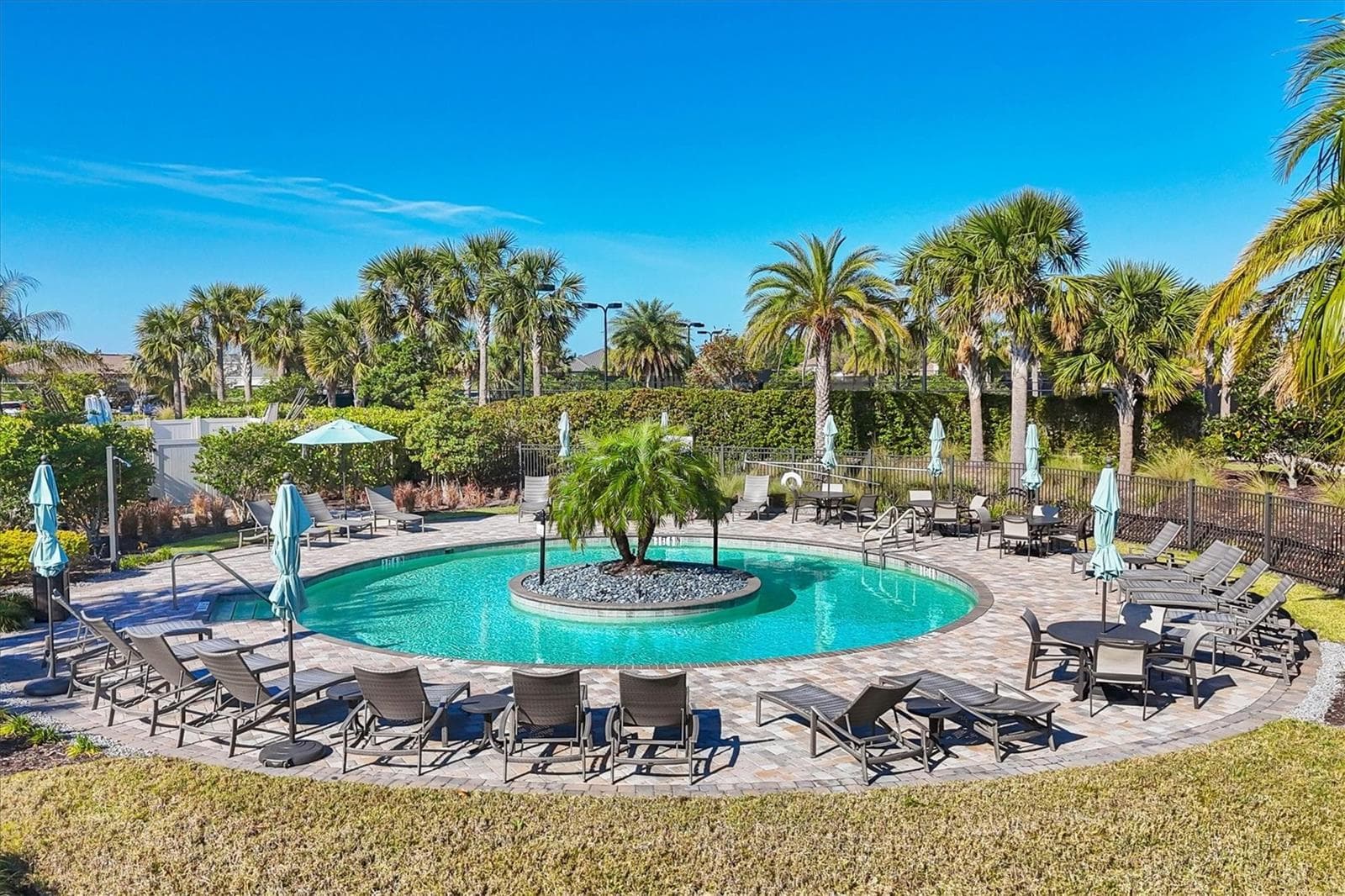 Resistance pool - 4705 STAFFORD CT, PALMETTO