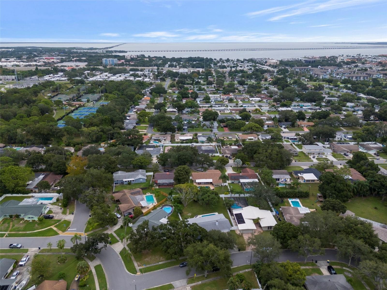 Single Family Residence at 1113 GLENMOOR CT, CLEARWATER, photo 39 of 39