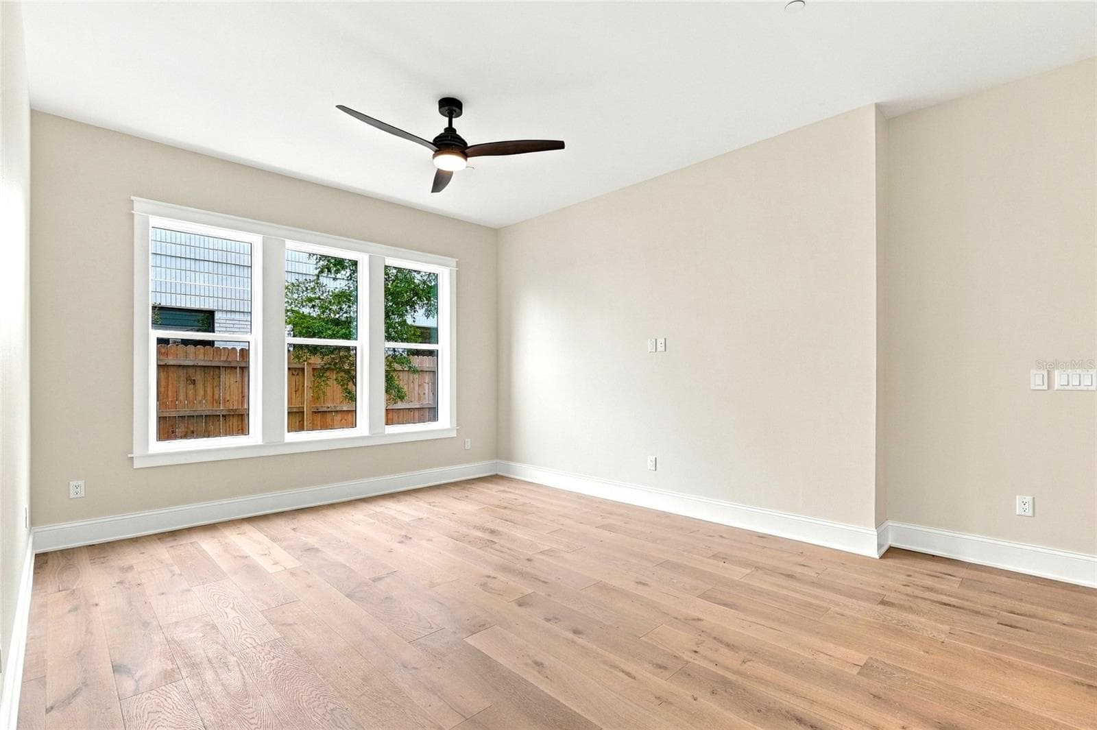 1st Floor Living Room - 2544 1ST AVE N, ST PETERSBURG