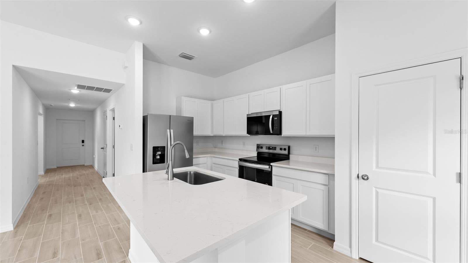 Single Family Residence at 2164 AGRA ST, PORT CHARLOTTE, photo 9 of 23