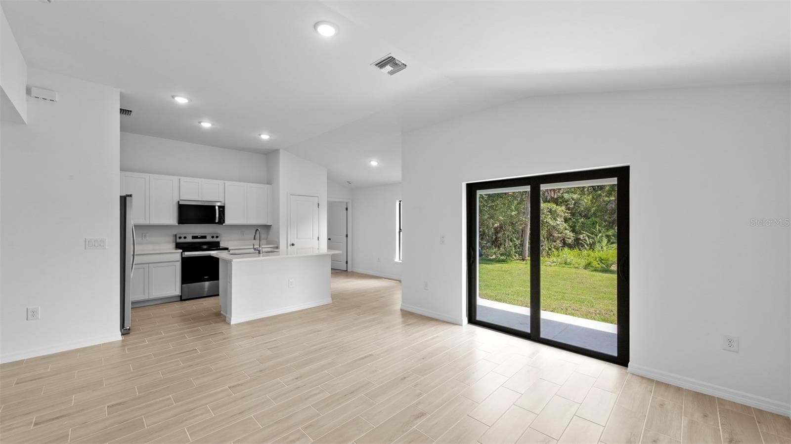 Single Family Residence at 503 SHERWIN ST, PORT CHARLOTTE, photo 3 of 23