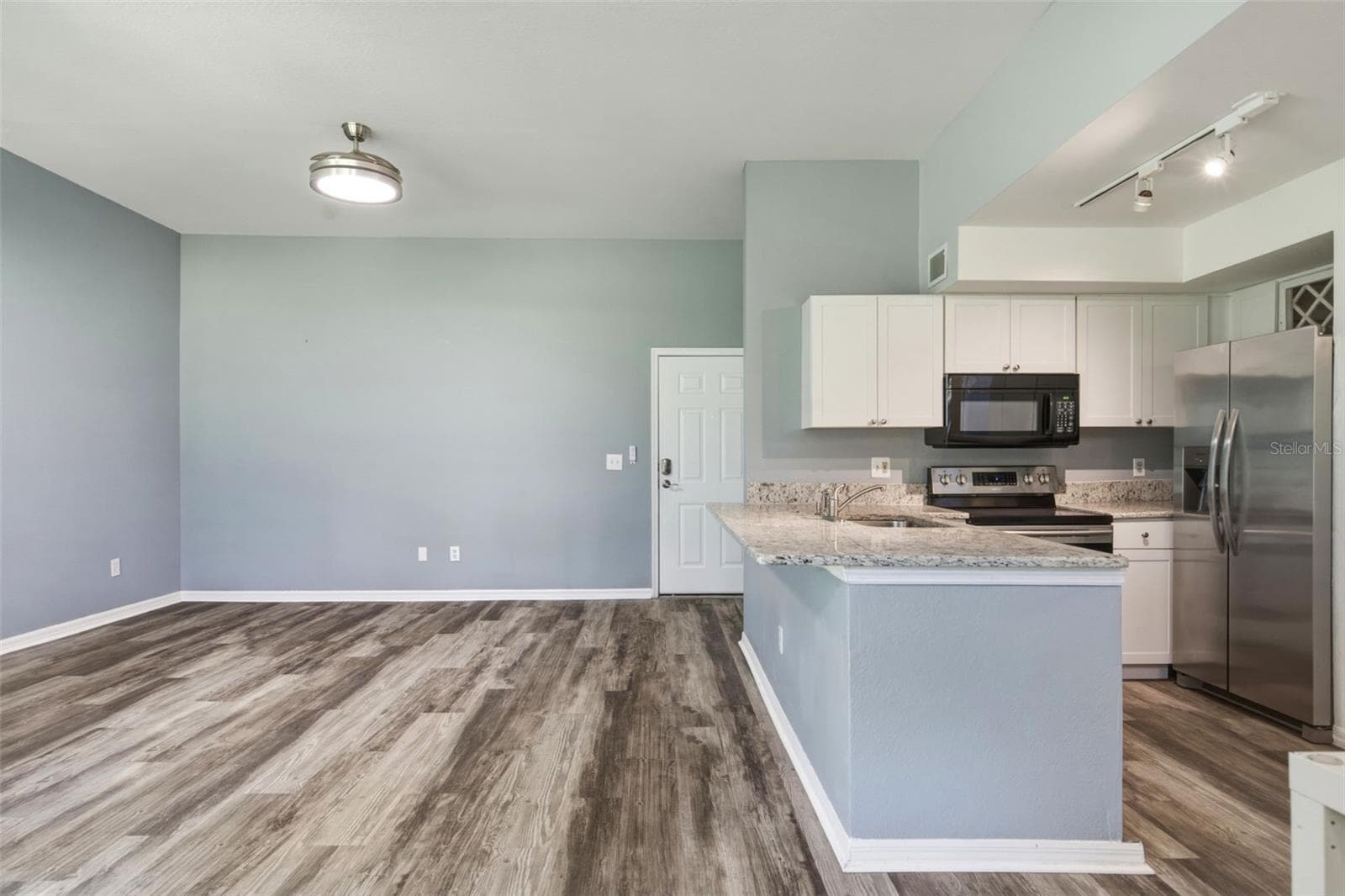 Condominium at 7250 WESTPOINTE BLVD #1034, ORLANDO, photo 9 of 28